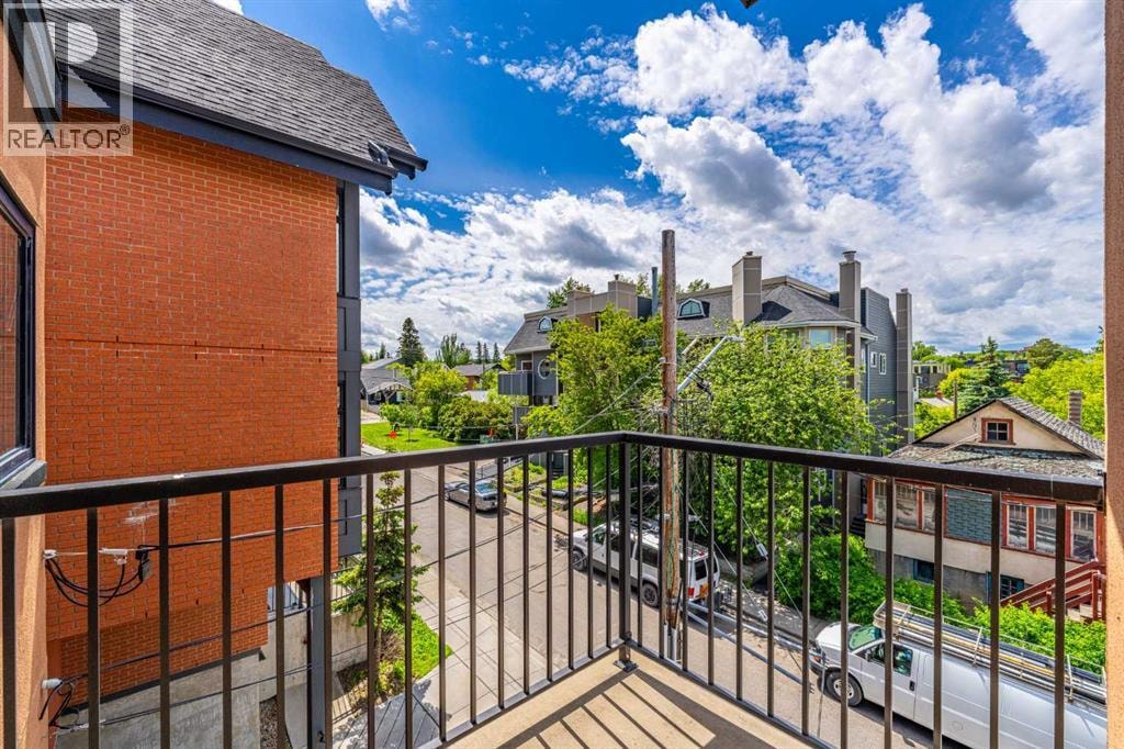 1814 14A Street SW — photo 35