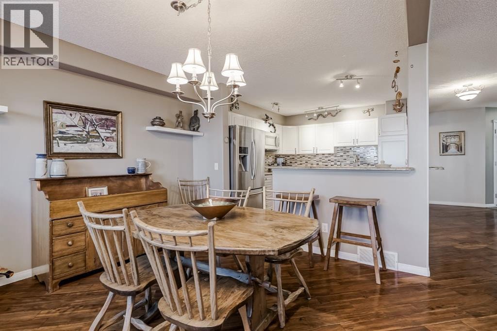25, 200 Sandstone Drive NW — photo 9