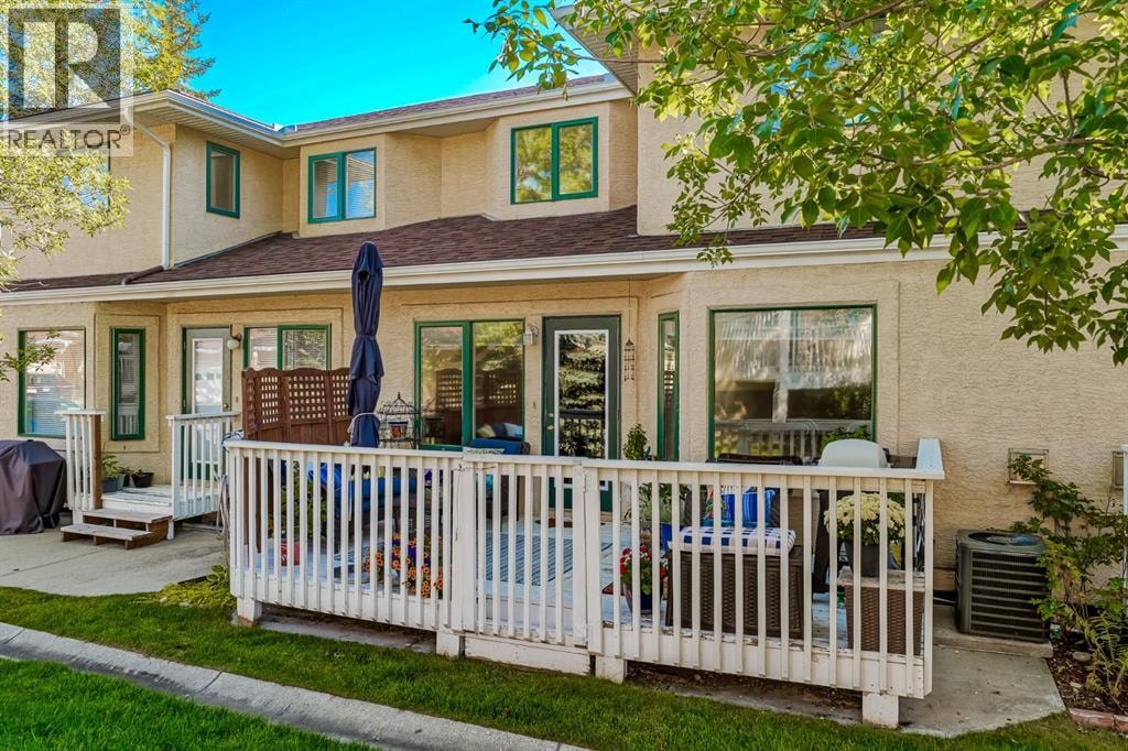 25, 200 Sandstone Drive NW — photo 32