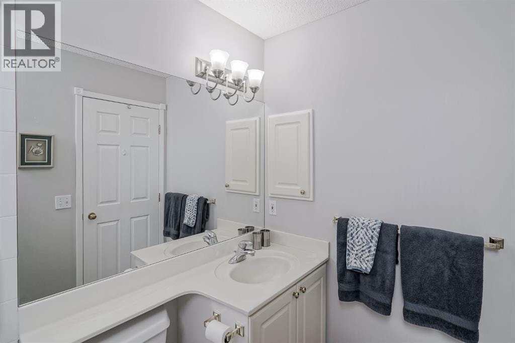 25, 200 Sandstone Drive NW — photo 28
