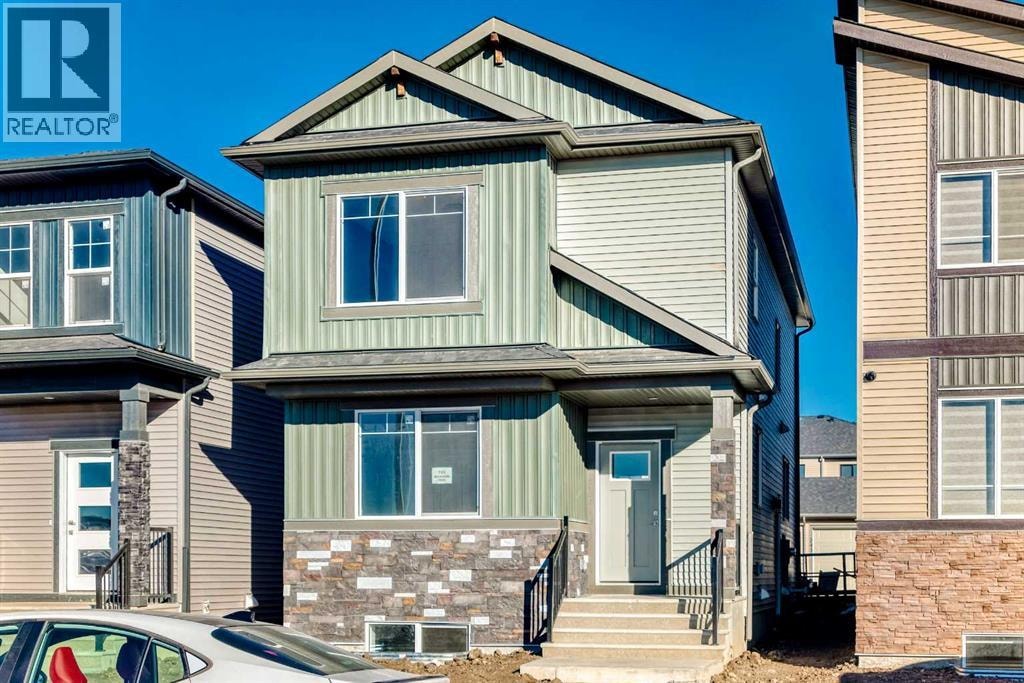 112 Belvedere Park SE — photo 1