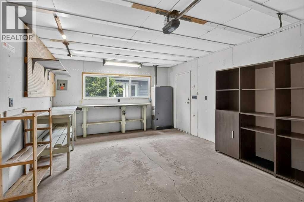 918 18 Avenue SE — photo 47