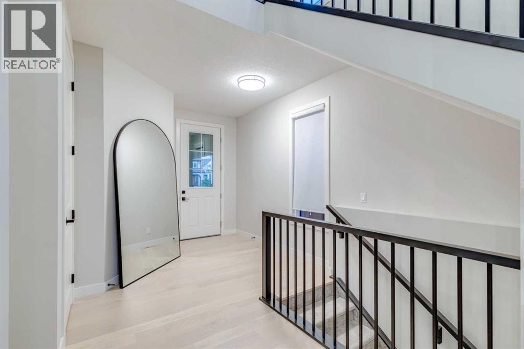 158 Marina Landing SE — photo 2