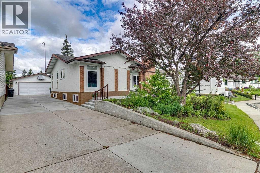 228 Brookgreen Drive SW — photo 4