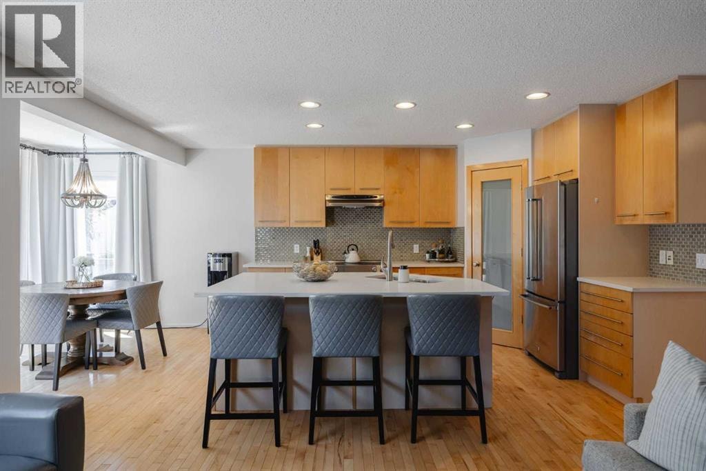 82 Brightondale Parade SE — photo 2