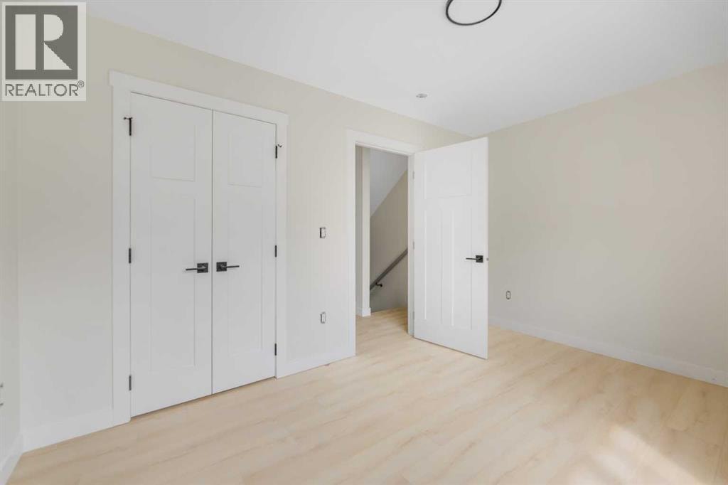 2020 12 Avenue SW — photo 10