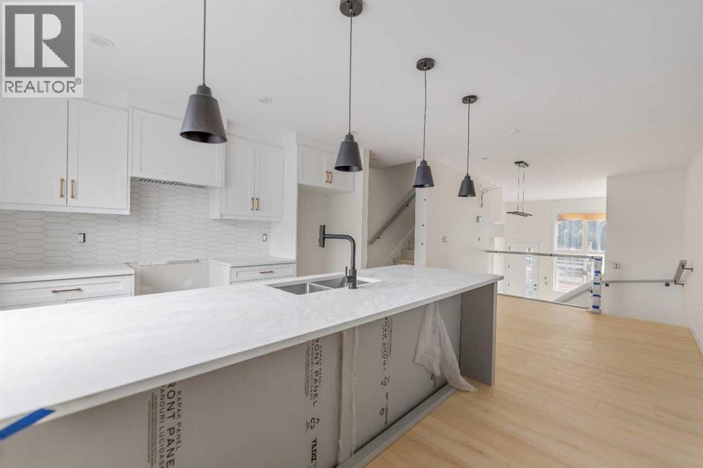2020 12 Avenue SW — photo 8
