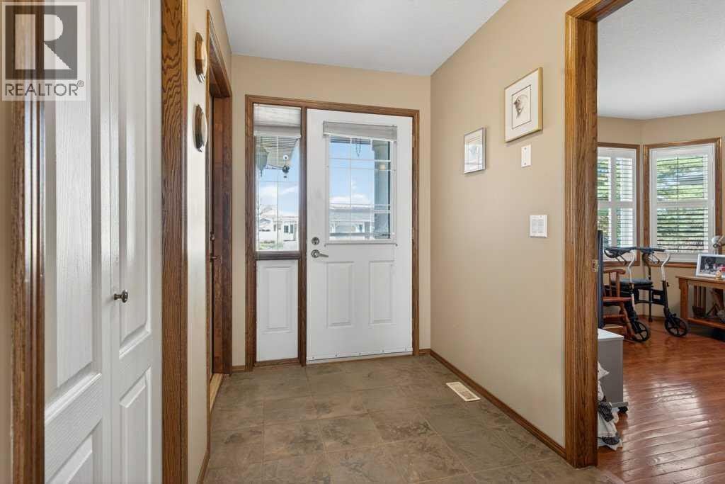 535 Epiphany Bay — photo 5