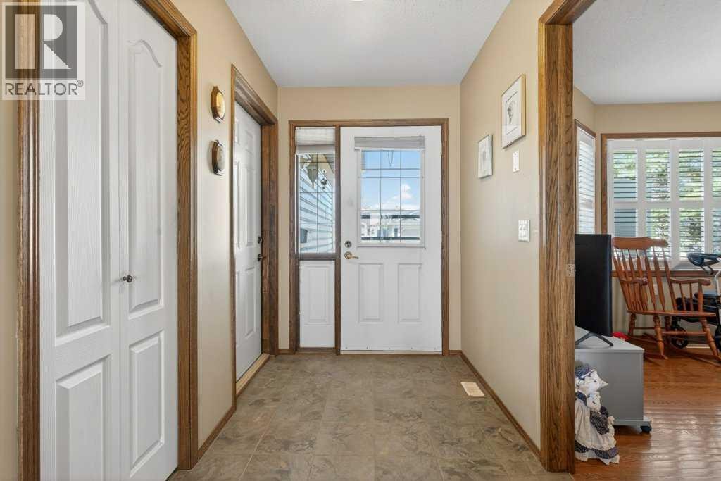 535 Epiphany Bay — photo 6