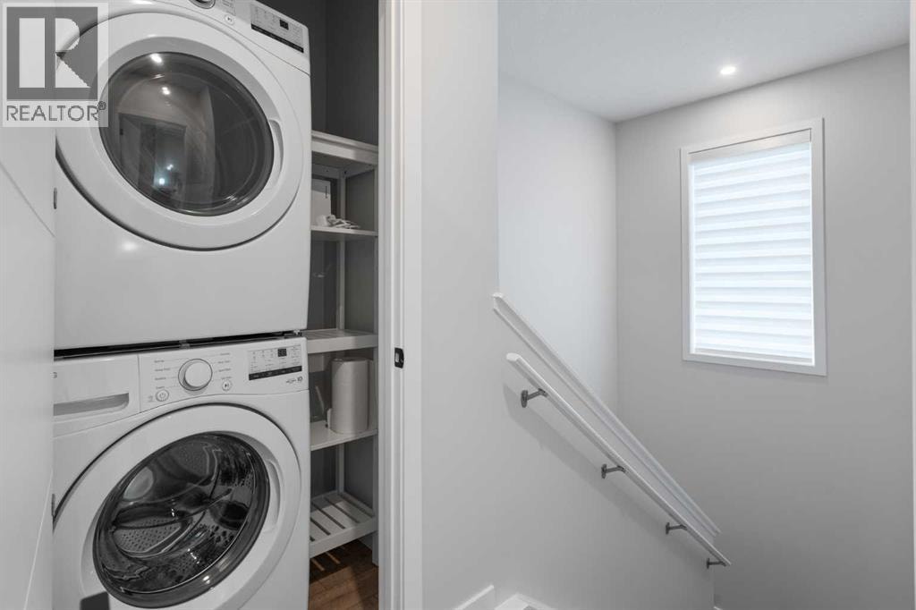 218 Les Jardins Park SE — photo 20