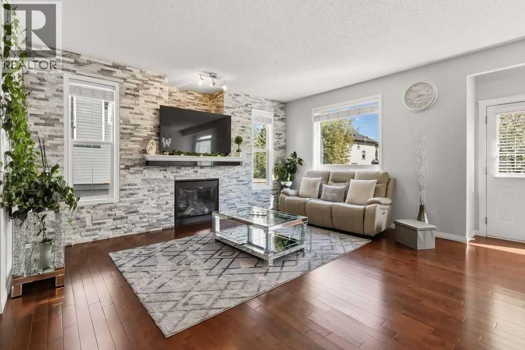 156 Silverado Range Close SW — photo 5