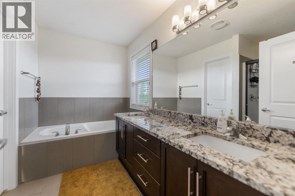 126 Bayview Street SW — photo 30