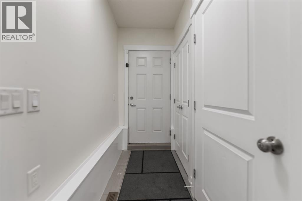 126 Bayview Street SW — photo 35