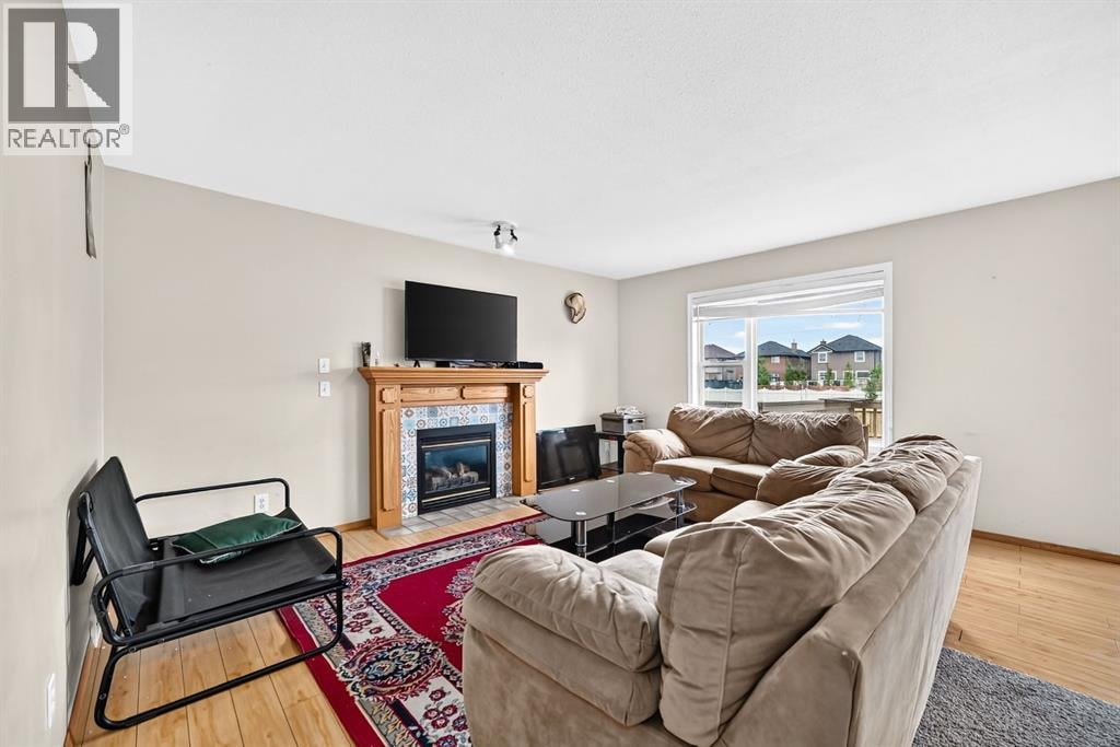 145 Martinvalley Crescent NE — photo 13