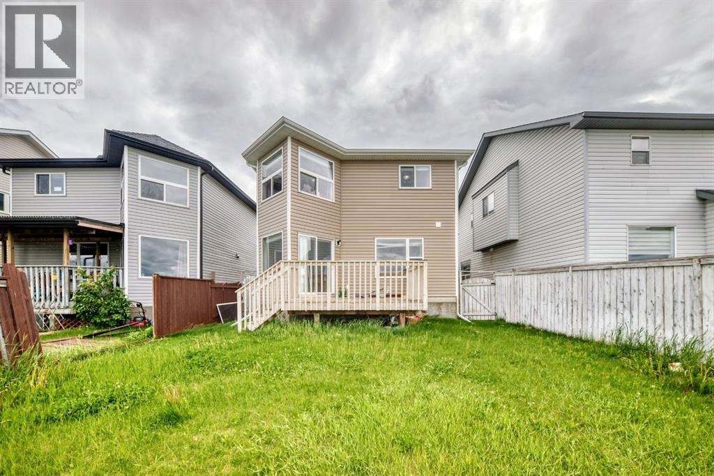 145 Martinvalley Crescent NE — photo 41