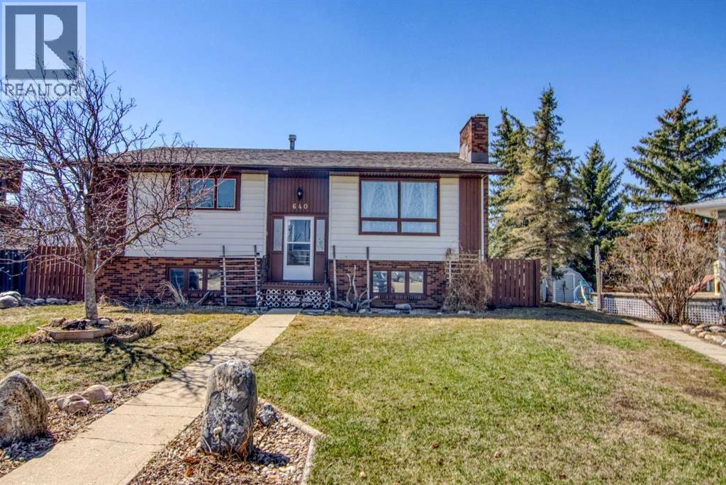 640 Mcculloch Crescent — photo 5