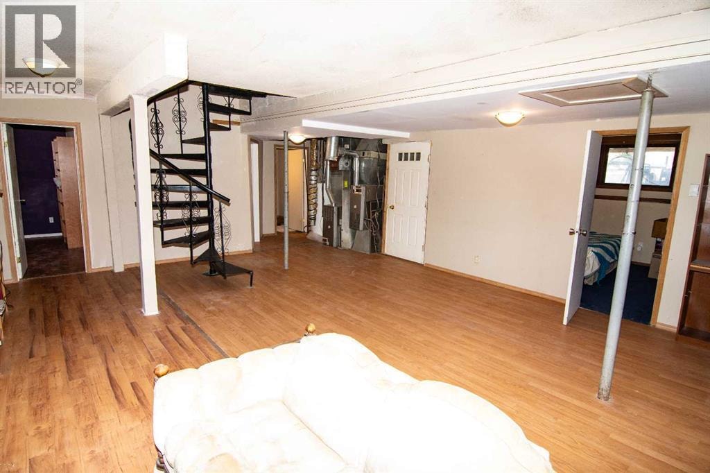 640 Mcculloch Crescent — photo 22