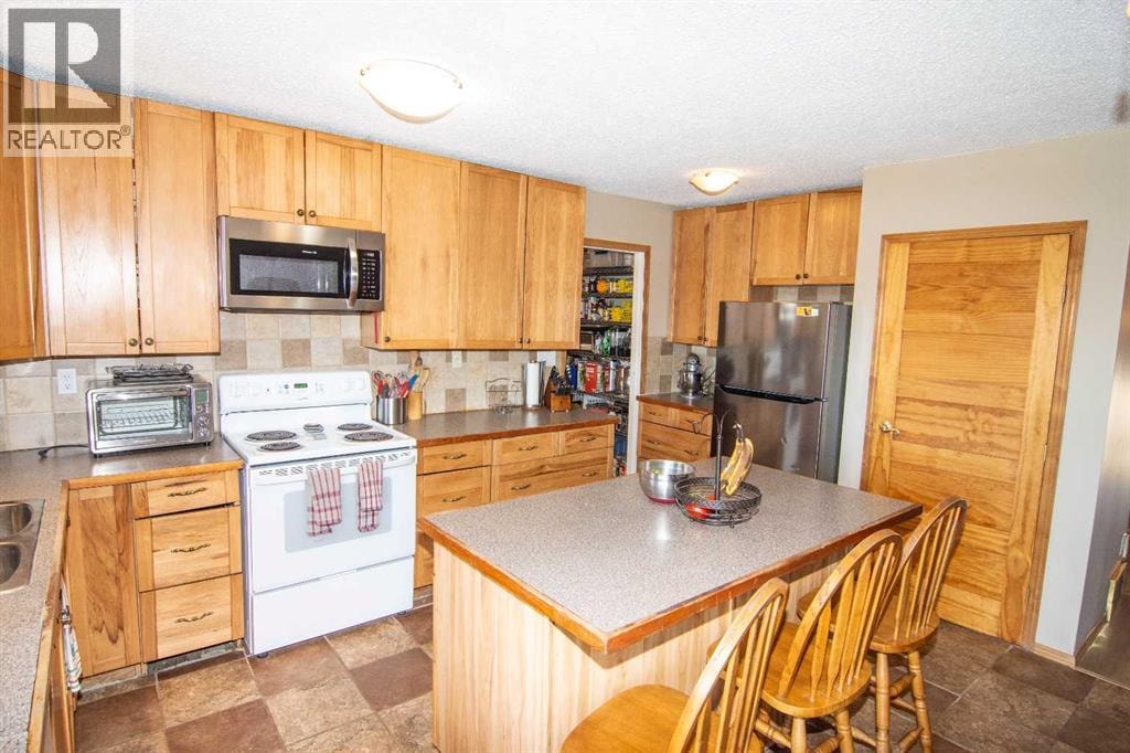 640 Mcculloch Crescent — photo 10