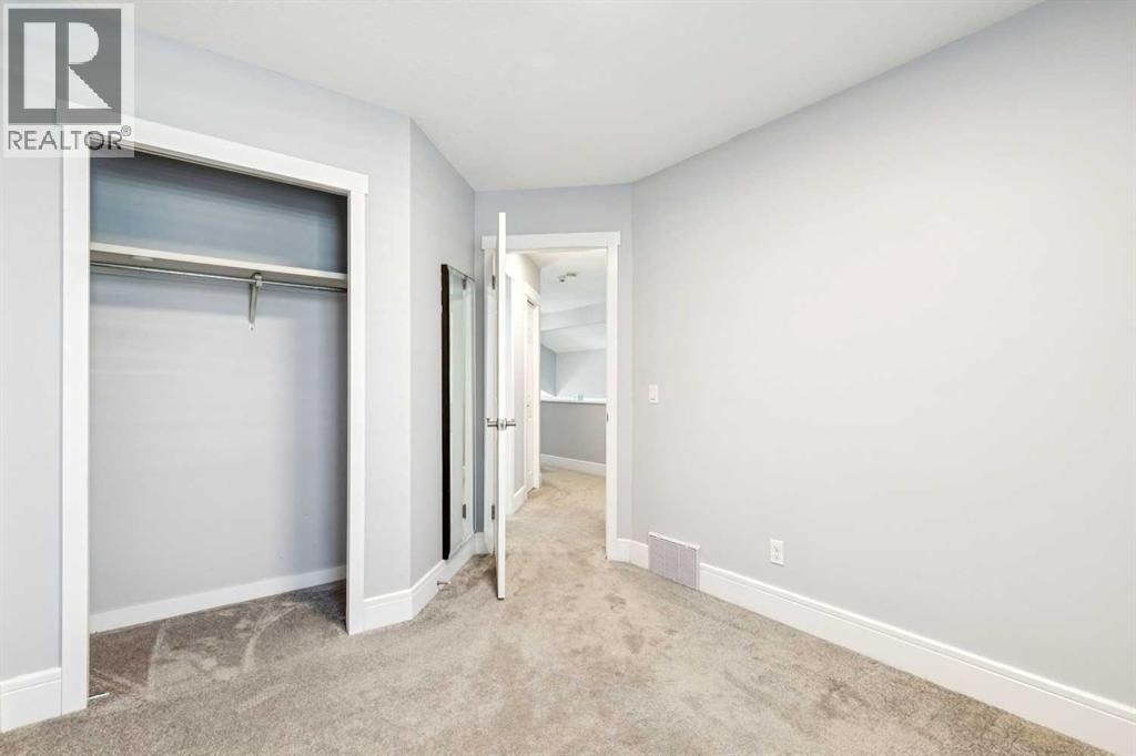 79 Millside Crescent SW — photo 32