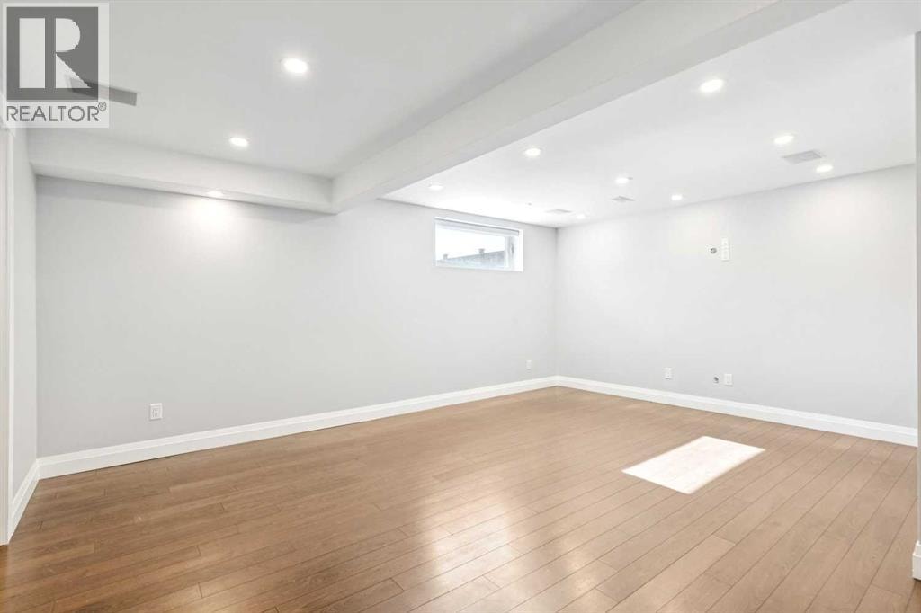79 Millside Crescent SW — photo 41