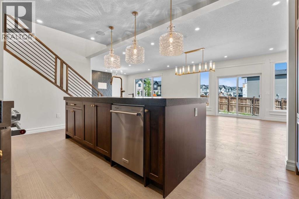 32 Greenwich Mews NW — photo 9