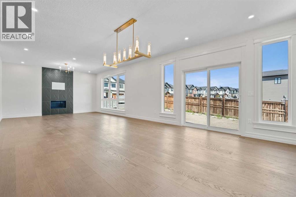 32 Greenwich Mews NW — photo 11
