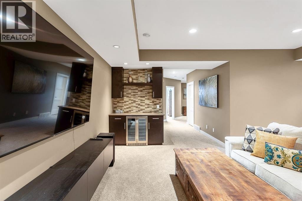 1834 30 Avenue SW — photo 29