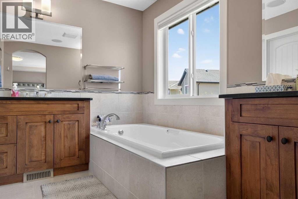30 Cranarch Circle SE — photo 40