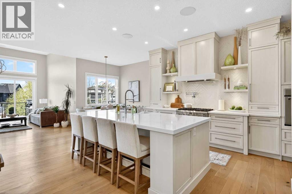 45 Cranbrook Rise SE — photo 3
