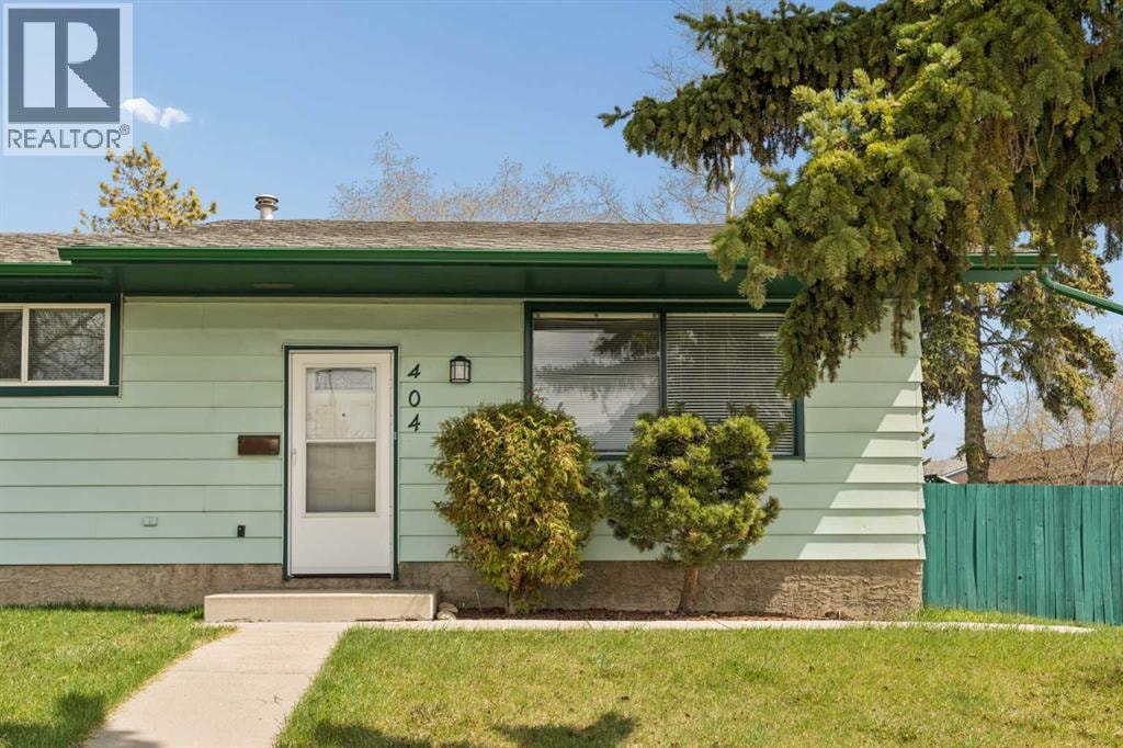 404 Manora Way NE — photo 5