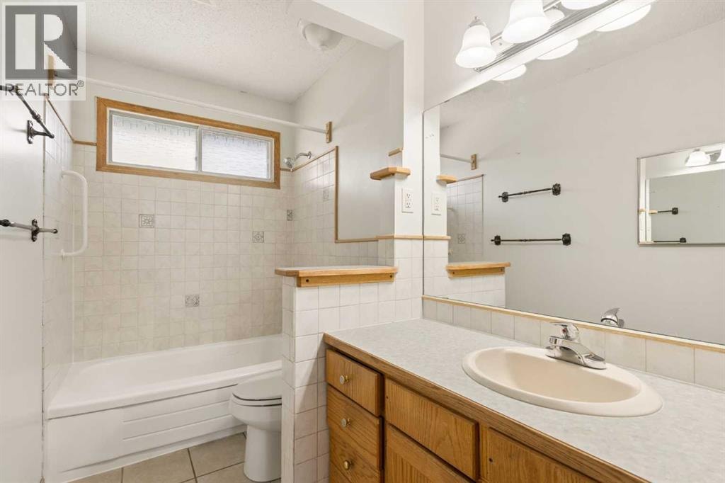 404 Manora Way NE — photo 11