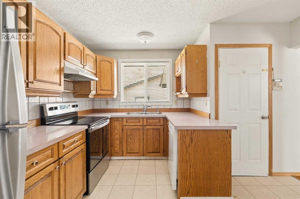 404 Manora Way NE — photo 17