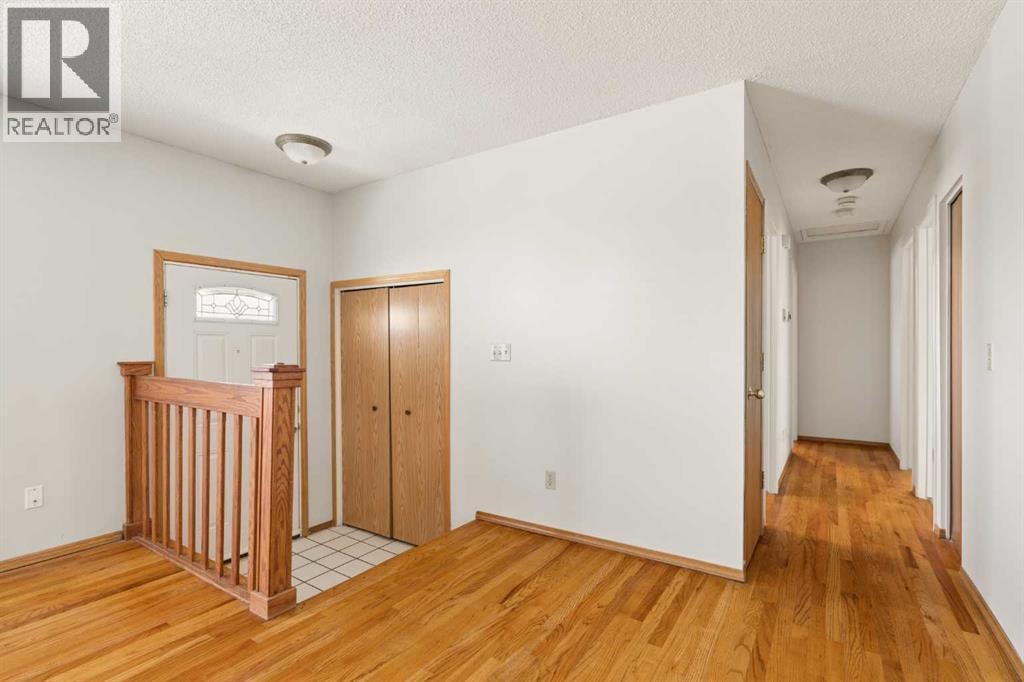 404 Manora Way NE — photo 10