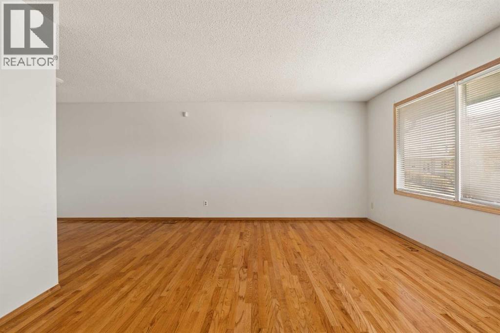 404 Manora Way NE — photo 7