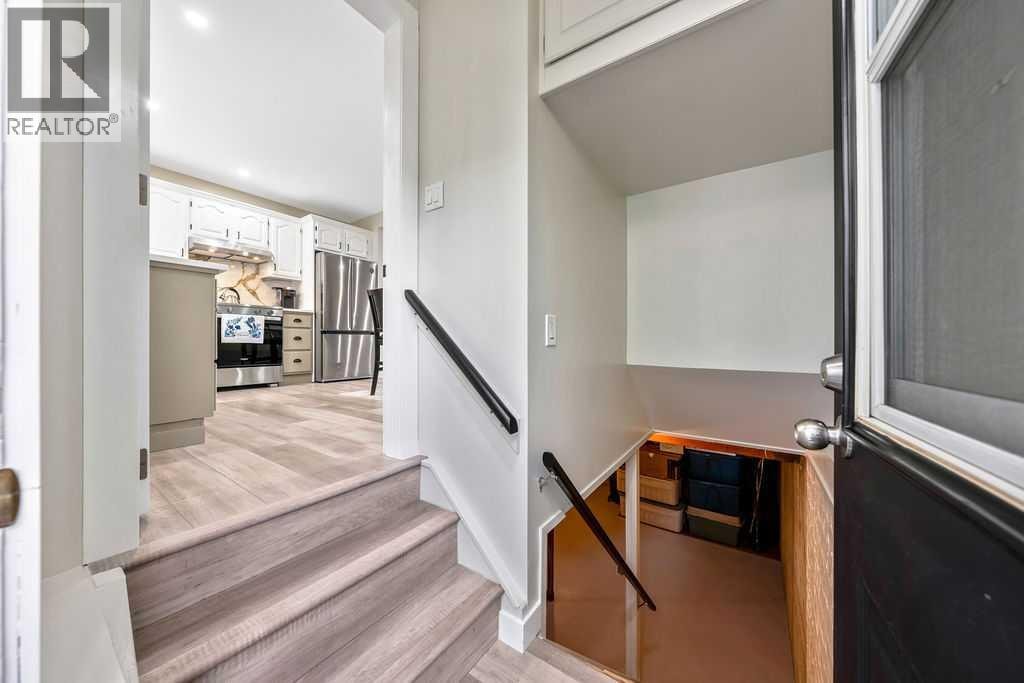 323 84 Avenue SE — photo 12