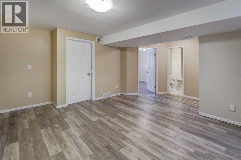 7 Canoe Close — photo 19
