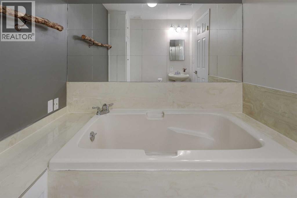 7 Canoe Close — photo 29