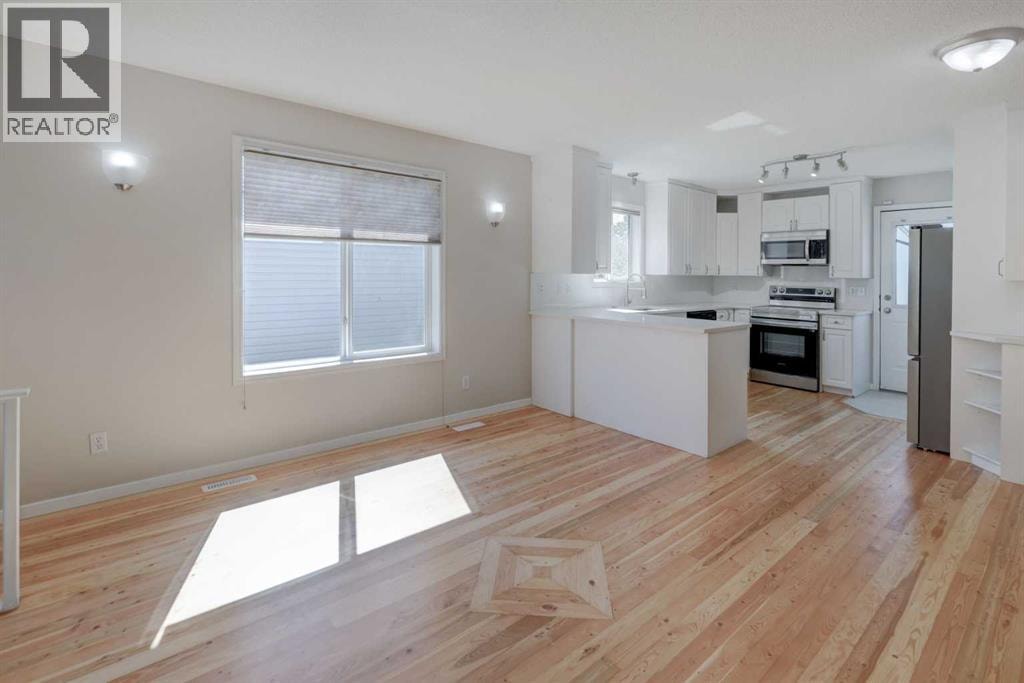 7 Canoe Close — photo 6