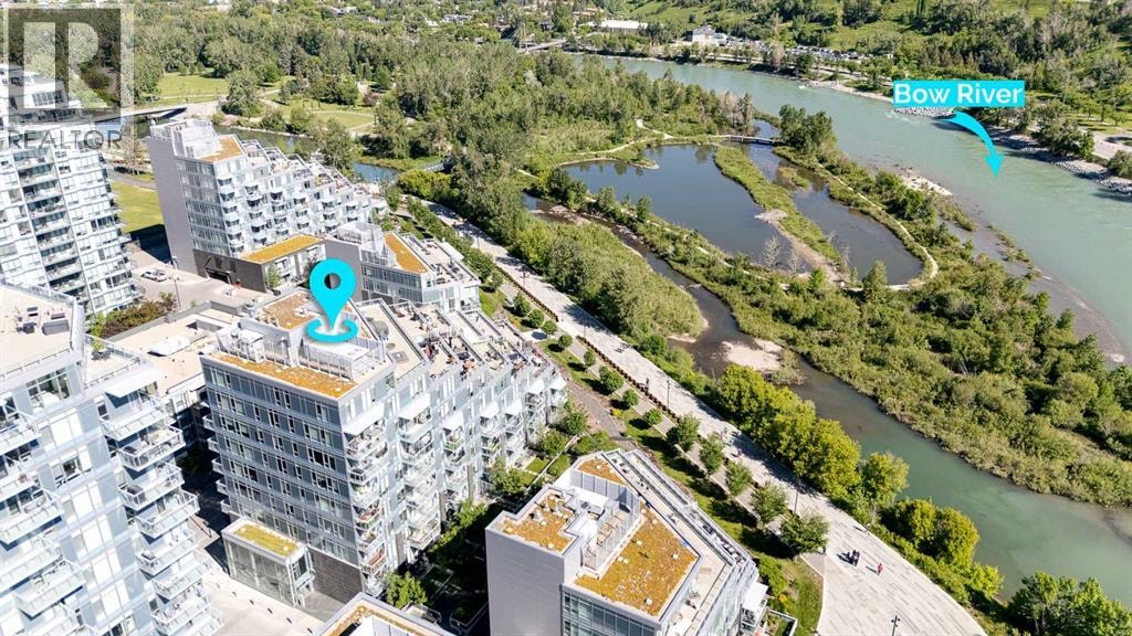 110, 138 Waterfront Court SW — photo 32