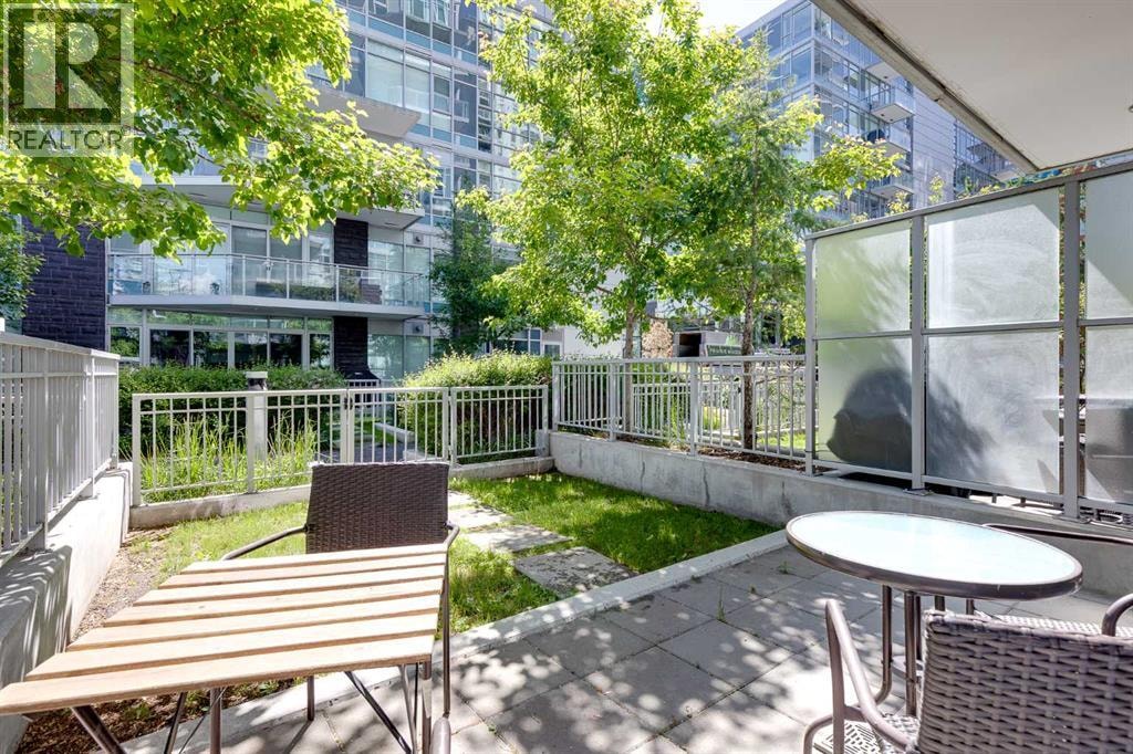 110, 138 Waterfront Court SW — photo 23