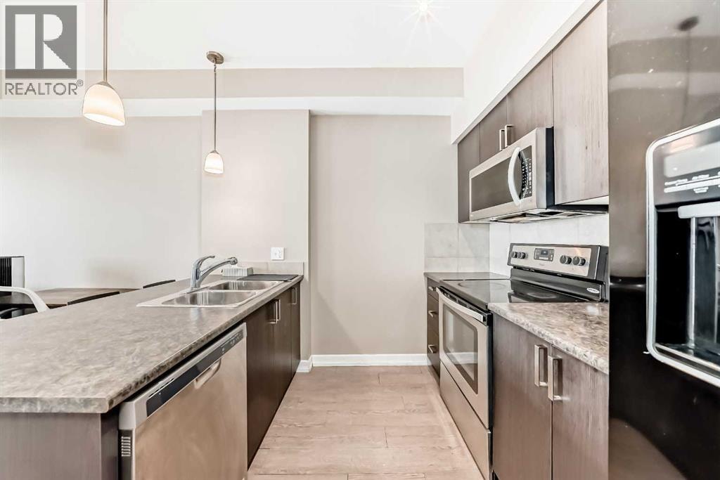311, 117 Copperpond Common SE — photo 17