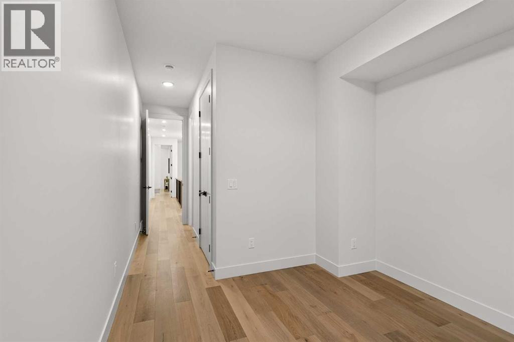 727 15 Street NW — photo 38
