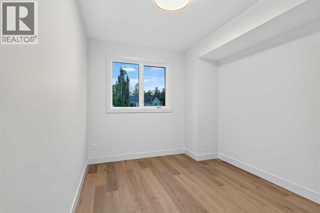 727 15 Street NW — photo 40