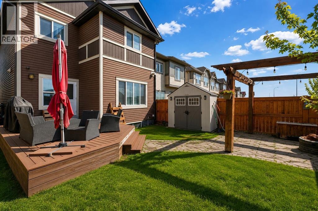 204 Walden Parade SE — photo 4