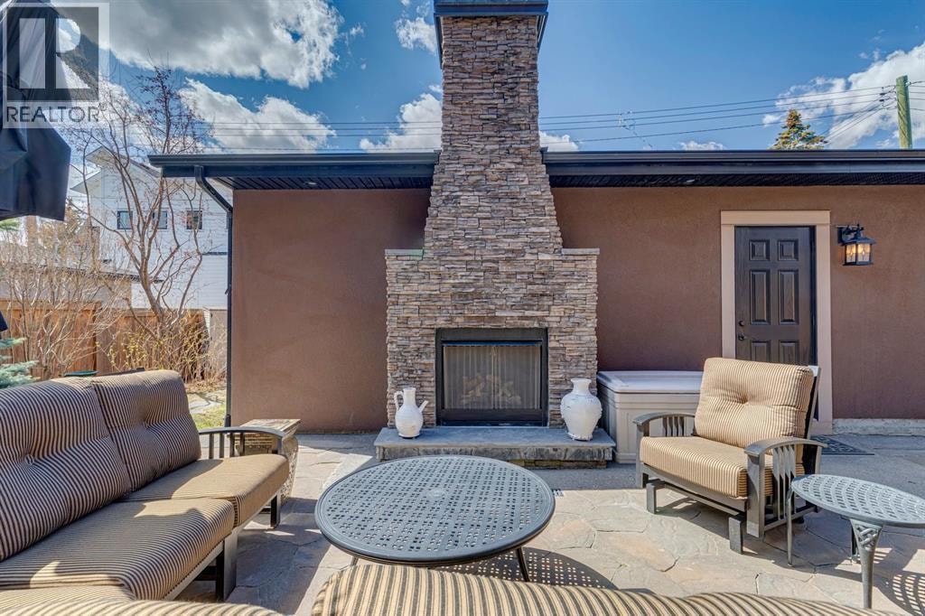 4315 17 Street SW — photo 46