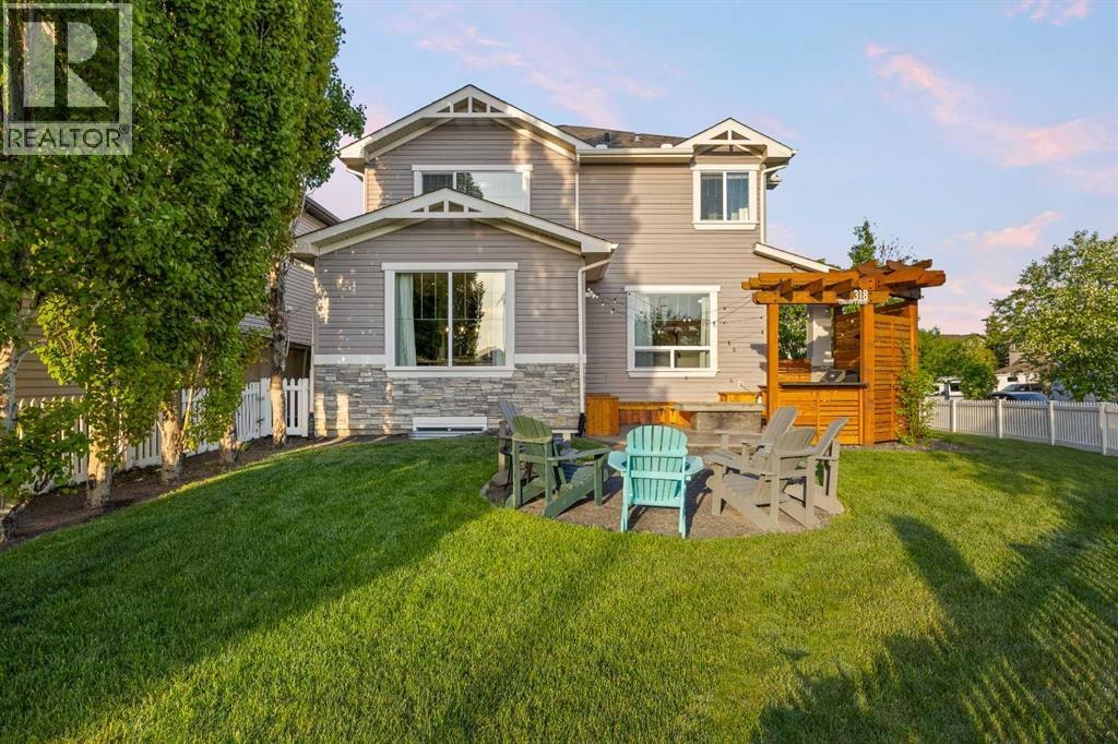 318 Coopers Drive SW — photo 3