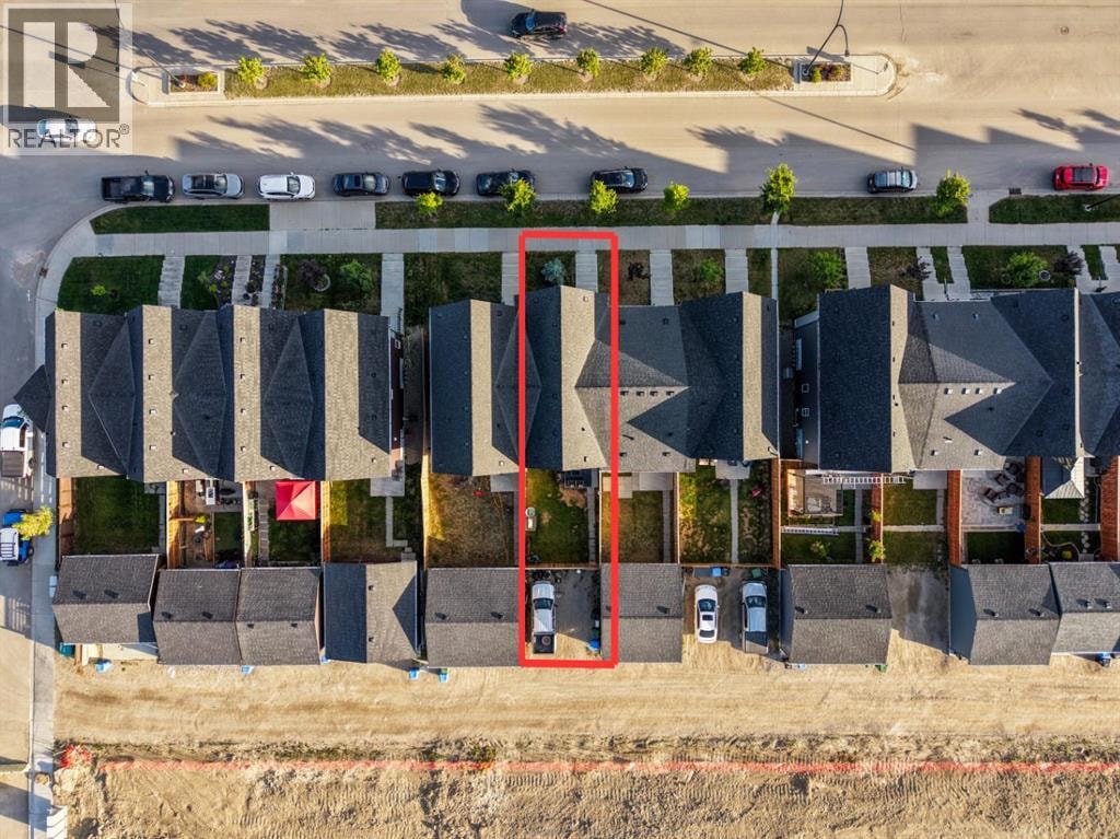228 Livingston View NE — photo 30