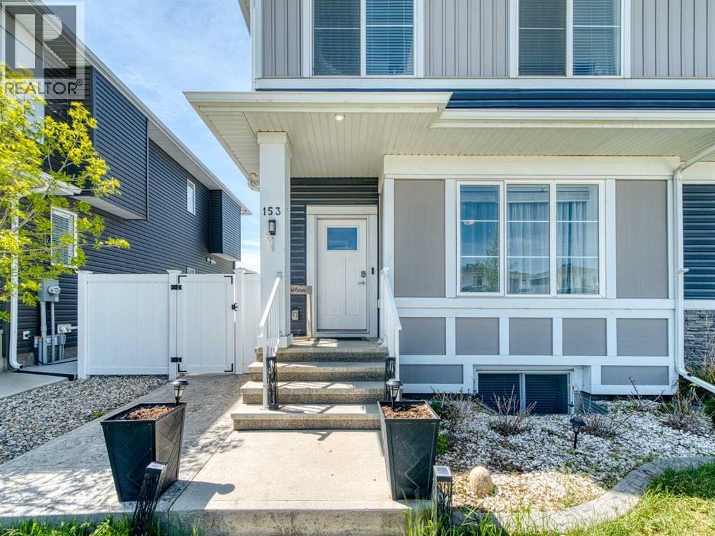 153 Chelsea Drive — photo 2