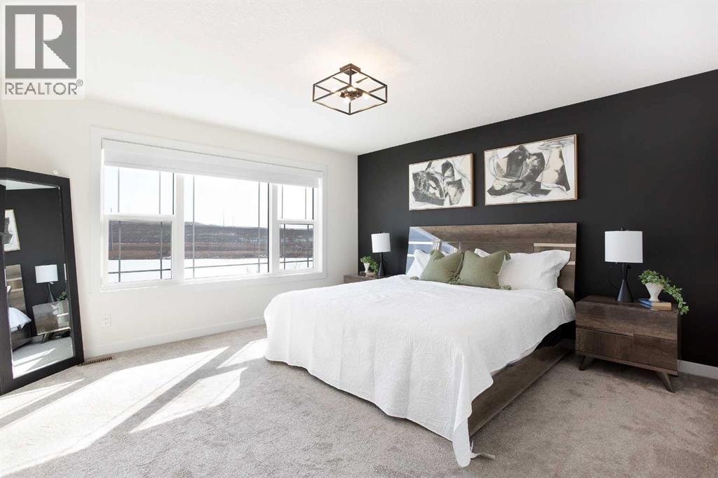 152 Cranbrook Gardens SE — photo 11