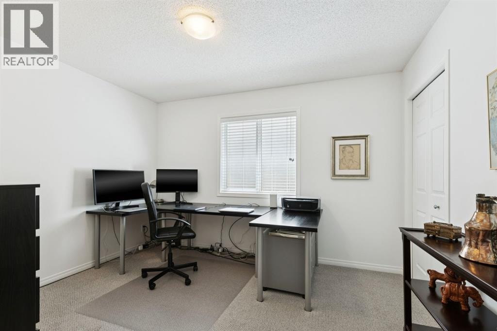 42 Cresthaven Way SW — photo 28